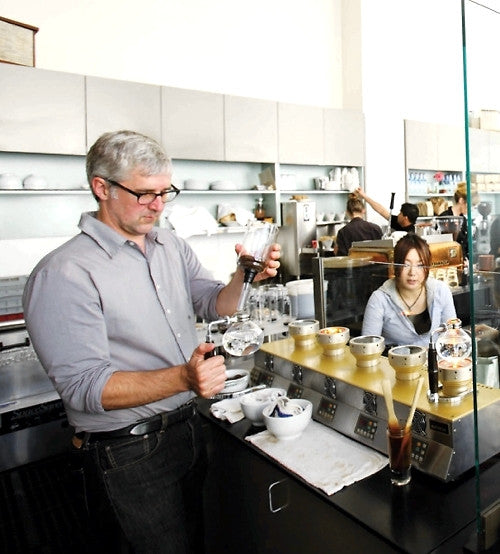 BLUE BOTTLE COFFEE PERFECTS THE AT-HOME ICED LATTE WITH THE INTRODUCTION OF  CRAFT INSTANT ESPRESSO